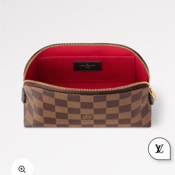 Louis Vuitton Cosmetic Pouch - Picture 3 of 11